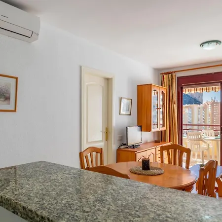 Zafiro 211b - Grupo Turis קלפה