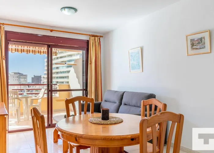 Zafiro 211b - Grupo Turis Apartment