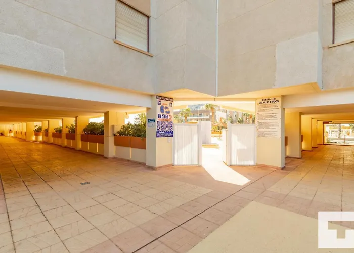 Apartment Zafiro 211b - Grupo Turis *